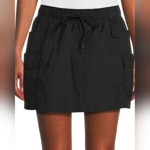 Black AVIA Cargo Hike Skort SZ. XL (16-18)
